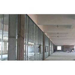 白云區(qū)工廠裝修新篇章 鼎星廠房裝修與研發(fā)建筑裝飾裝修材料的實踐探索